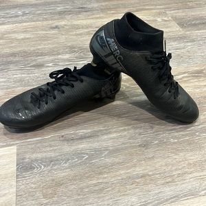 Nike Merc Soccer shoes